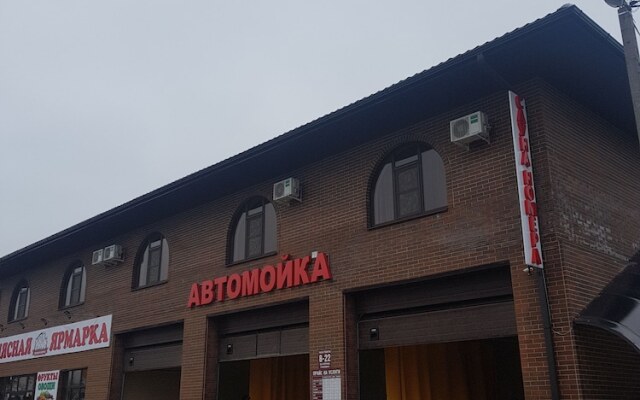 Отель «Знаменский»