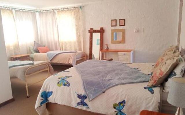 Rheola's Guest Cottage