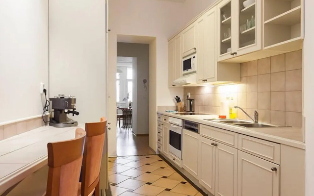 Riverview Apartments Prague