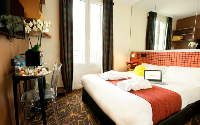 Hotel Olympic Paris Boulogne by Patrick Hayat