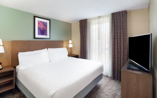 Staybridge Suites Memphis - Poplar Ave East, an IHG Hotel