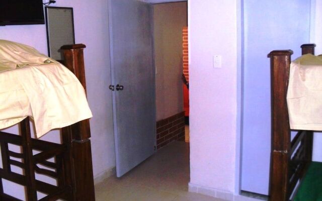 Hostal Playa Los Cocos