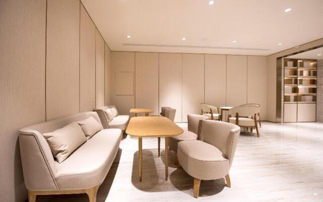 Ji Hotel (Beijing Bai Yun Guan)