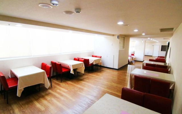 ECFA Hotel - Tainan