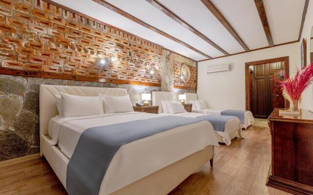 Papazlikhan Hotel