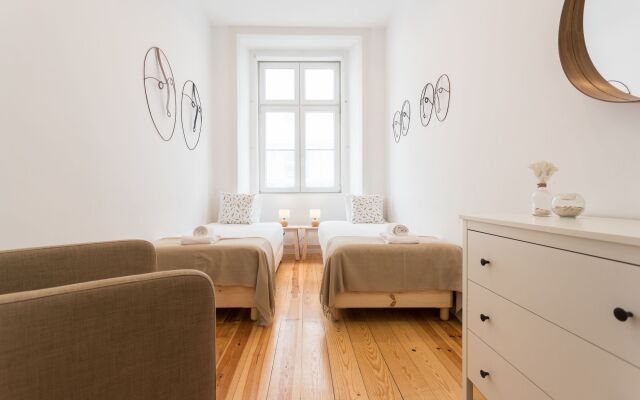 Baixa Modern Three-Bedroom Apartment - by LU Holidays