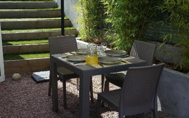 T2 De 45 M2 Sur Porticcio Avec Jardin