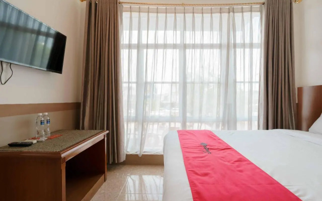 Reddoorz Near Plaza Botania 1 Batam