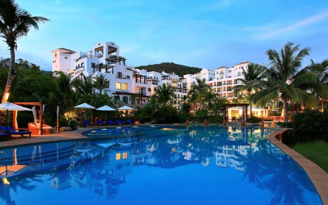 Aegean Suites Sanya Yalong Bay Resort