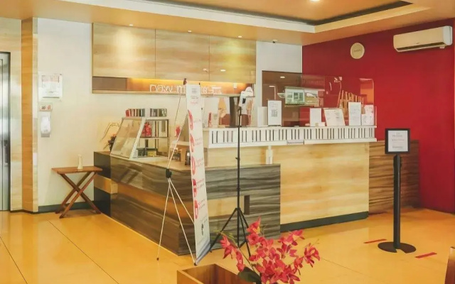 New Moonlight Hotel