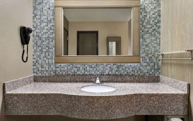 Travelodge by Wyndham Coffeyville
