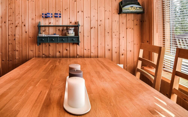 Cottage O12