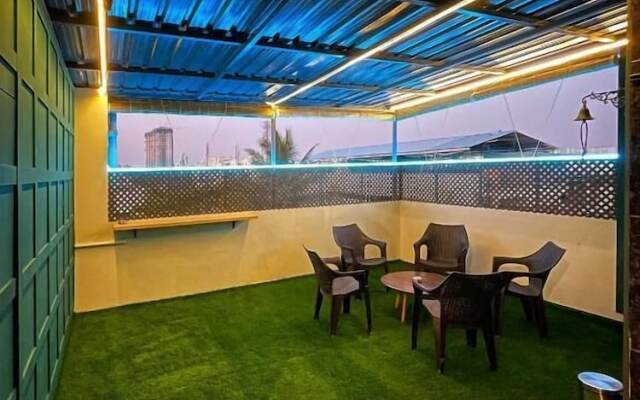 Eiffel Suites