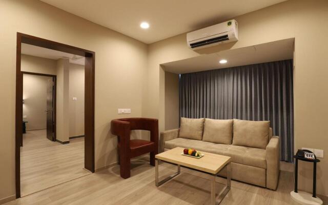 Peninsula Suites