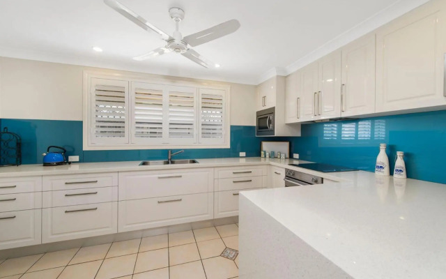 Burkeys, 5 Main Street