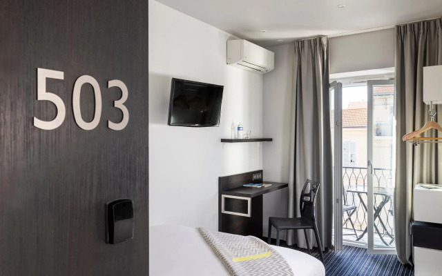 Hotel 64 Nice