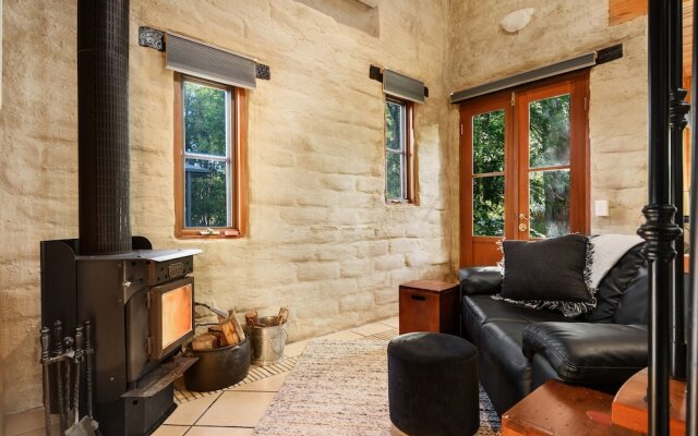 Rubys Amethyst Cottage