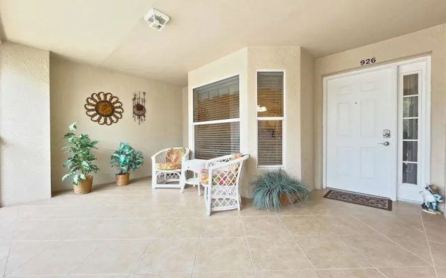 Stoneybrook Condo #926