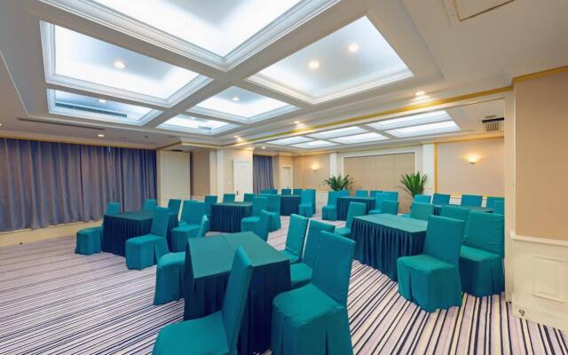 Jingrui Golden Harbor Hotel