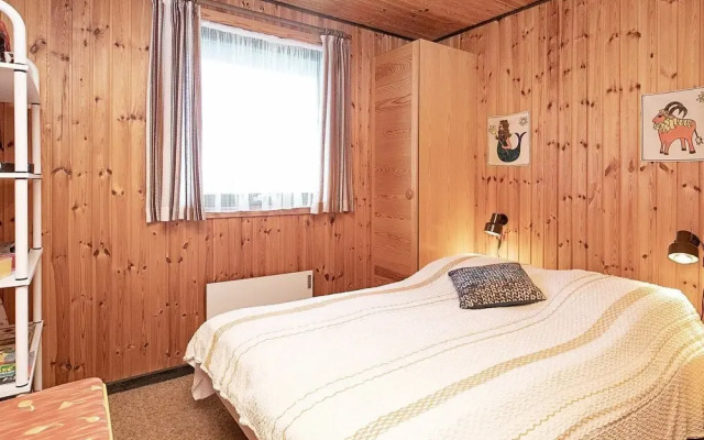 Peaceful Holiday Home in Funen Near Sea