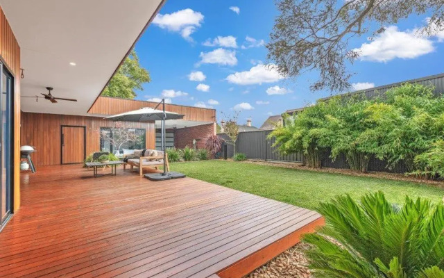 Villa Simone - Tranquil Hideaway in the Heart of Echuca
