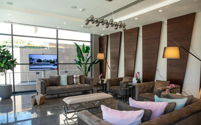 The Compass Hotel