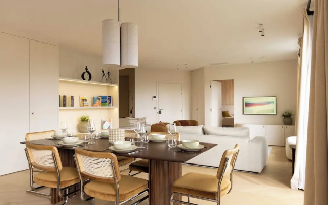 Spacious Apartment - 3br/8p - Eiffel Tower