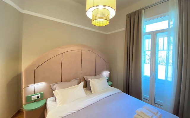 Live in Athens PANGRATI Fine Residence