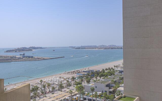 DXB - Five - 41102 - PJ