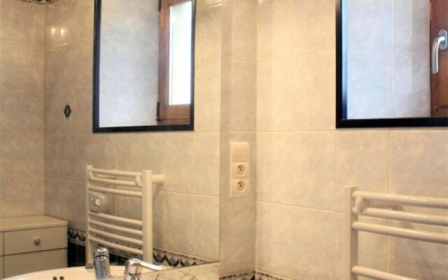 Gîte Cénac-et-Saint-Julien, 3 pièces, 4 personnes - FR-1-616-47