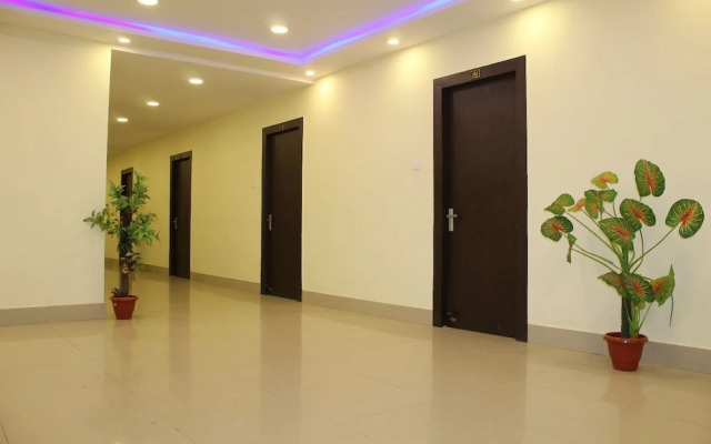Hotel Vibrant Lawn And Banquet