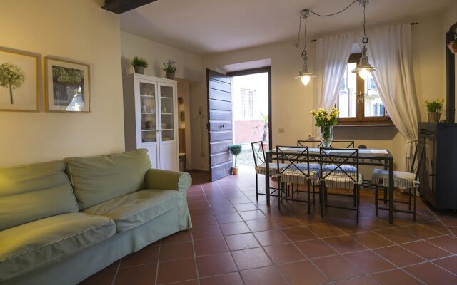 Ortensia by Vacation in Lucca