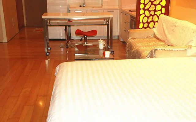 Beijing Golden Apple Apartment