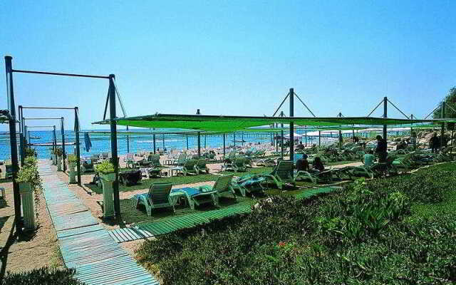 Emir Garden