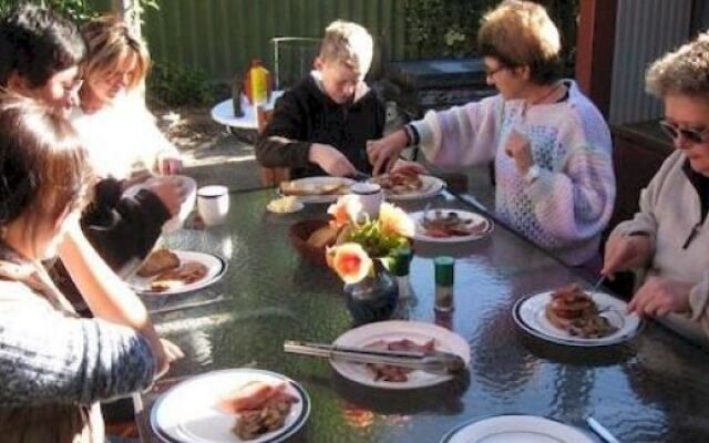 Fern Cove Bed and Breakfast