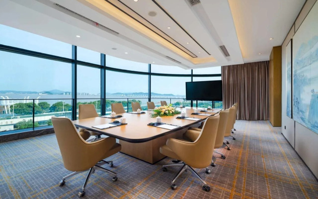 Pullman Zhoushan Seaside