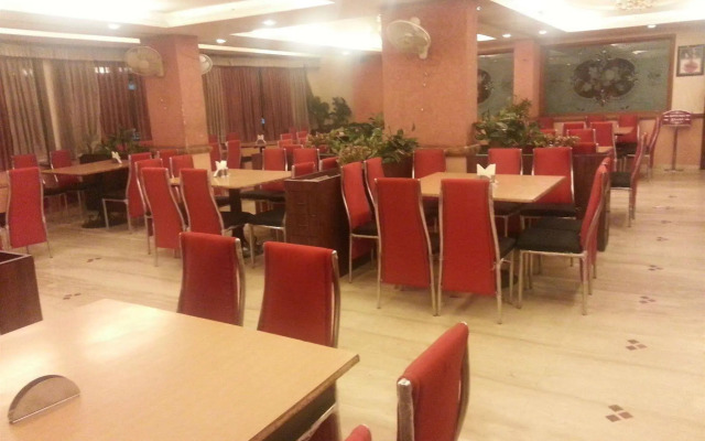 Hotel TARA International