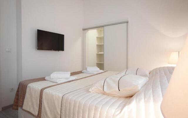 Modern Apartman Pjero