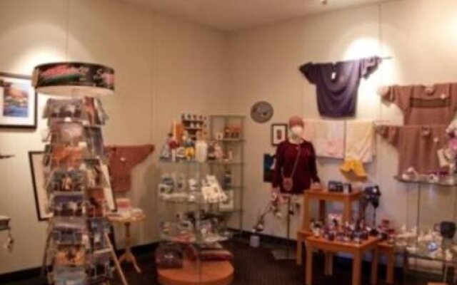 Fisherman's Landing Inn