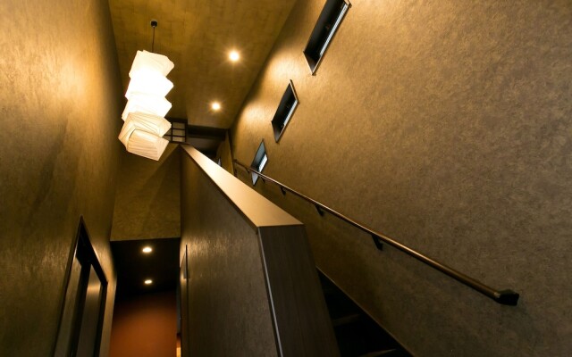 Hosta Gojo-Karasuma Ei