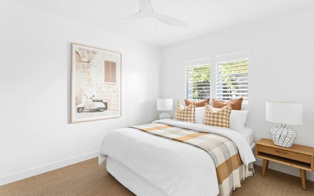 Midnight Sands Luxe Beachside Designer With Pool