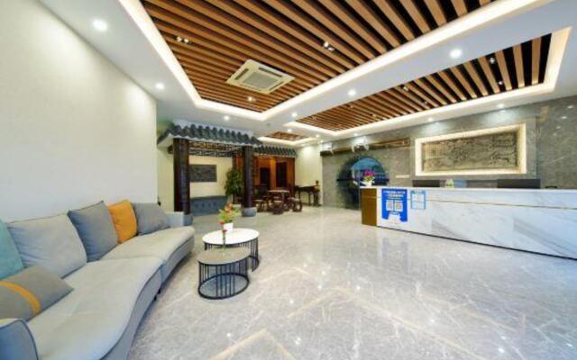 Huangshan Old Street Hotel