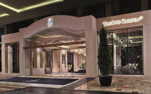 The Portman Ritz-Carlton, Shanghai