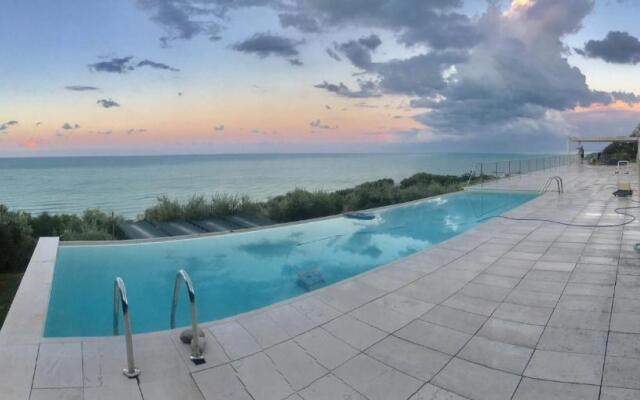 Stunning design villa with unique 180º sea views