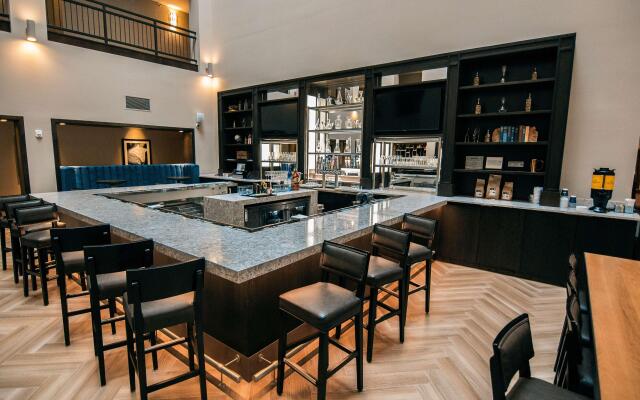 DoubleTree by Hilton Lubbock University Area