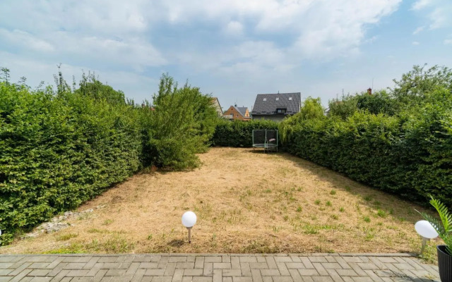 Spacious House 100m2 with Garden, Grill and Parking