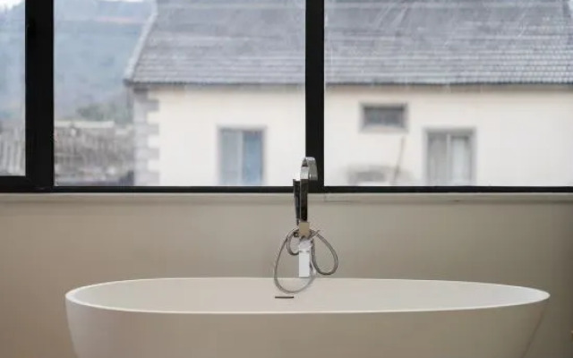 Suzhou No.1 Yard Homestay (Taihu Xishan Scenic Area)