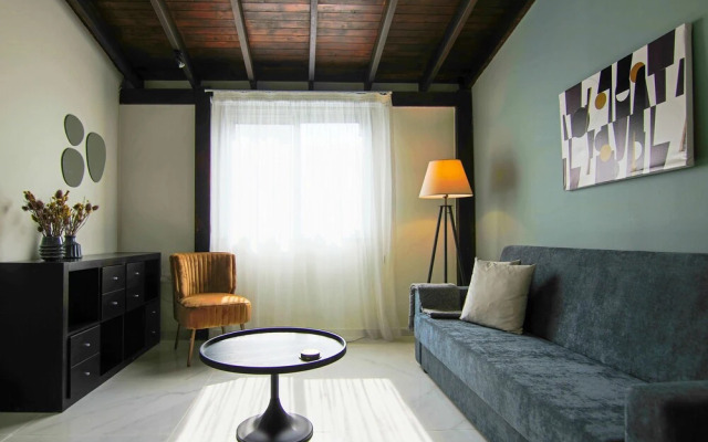 Phaedrus Living: City View Luxury Flat Harbour 03