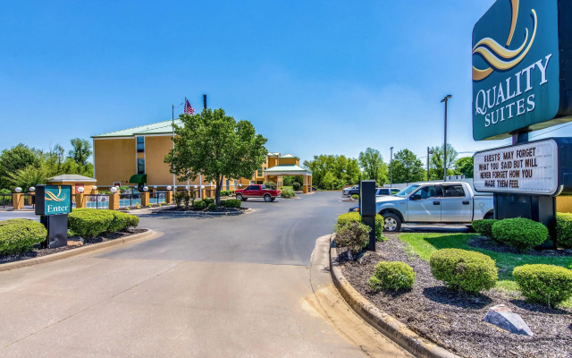 Quality Suites Maumelle - Little Rock NW
