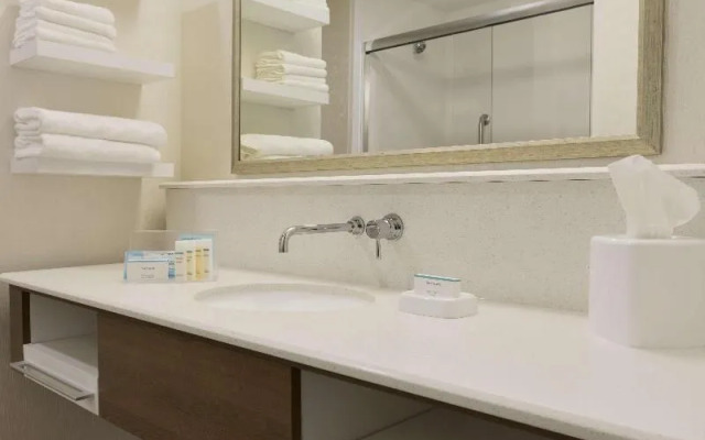 Hampton Inn Niles/warren